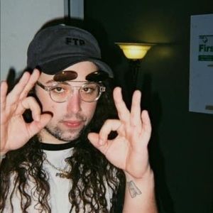 Meet your Posher, Brandon